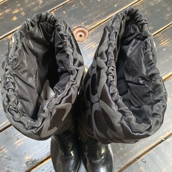 Coach Loryn Black Winter Boots - Quilted/Insulated with High Heels Size 7B - Picture 7 of 11